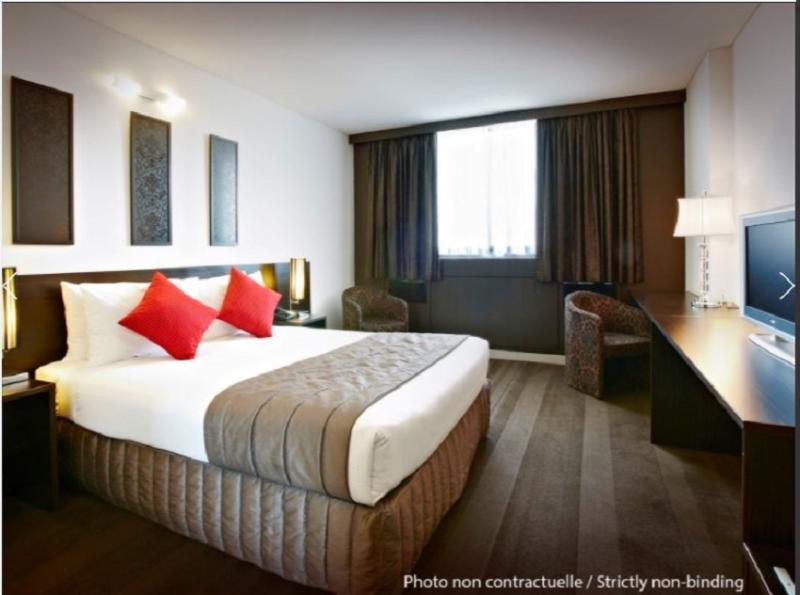 Mercure Istanbul West Hotel & Convention Center Exterior photo