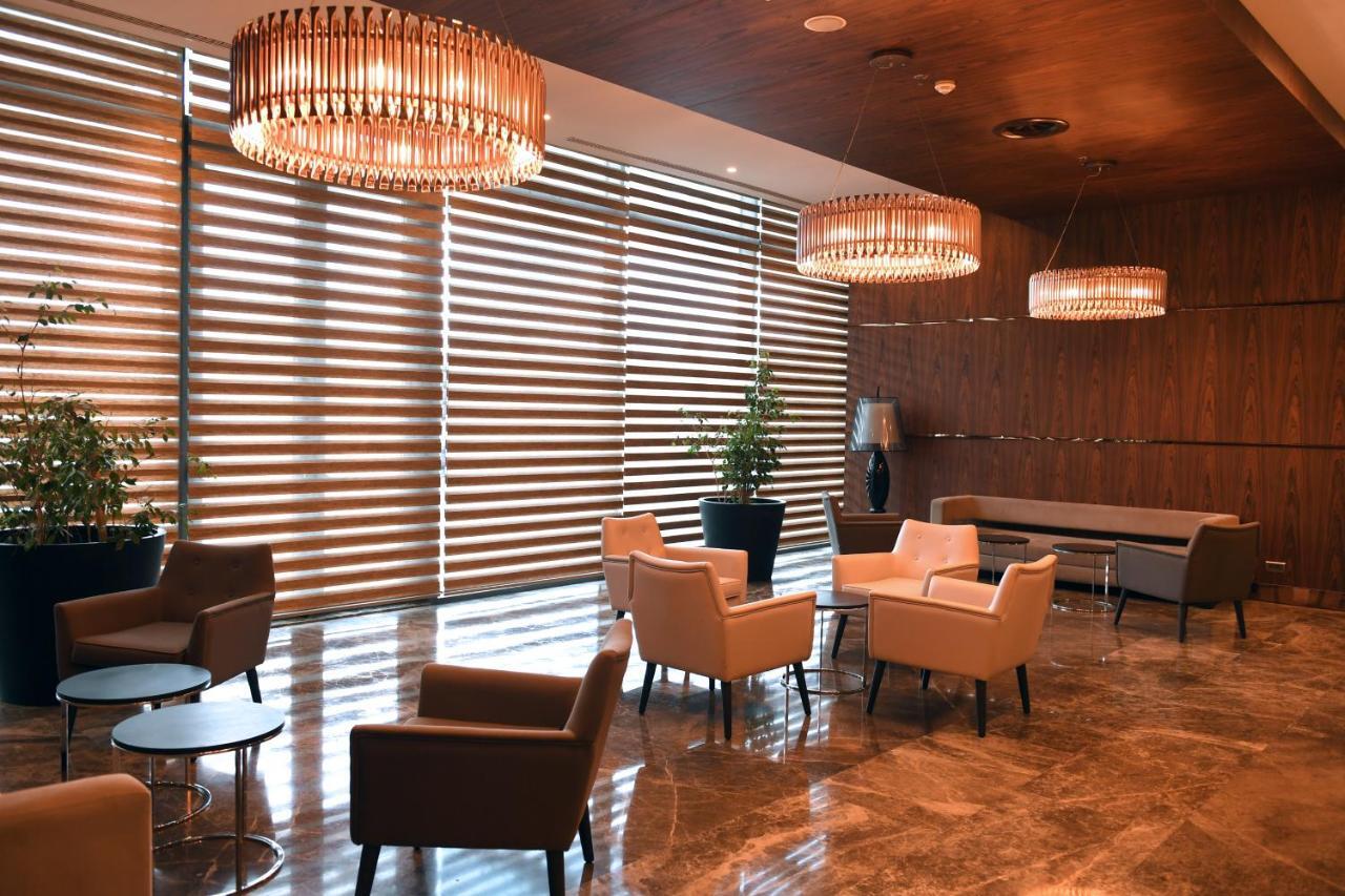 Mercure Istanbul West Hotel & Convention Center Exterior photo